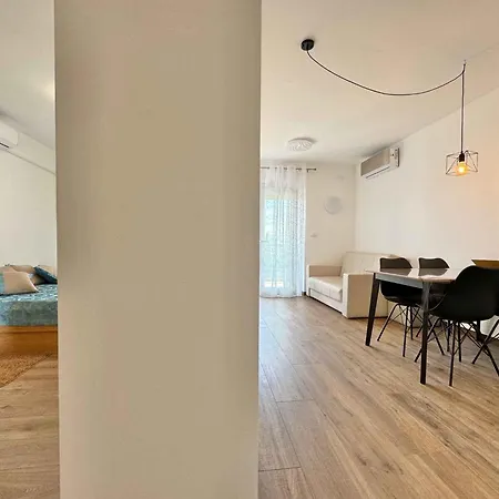 Appartement Near In Krk-insel Krk 51287 Krk Town